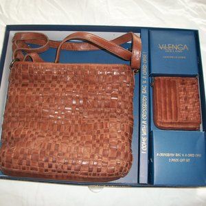 NIB Vilenca Holland Crossbody Bag with Card Case